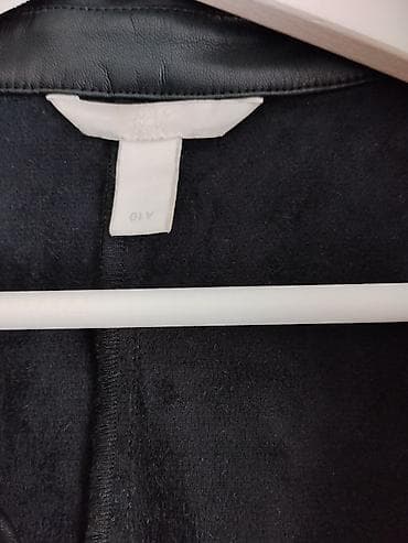 crne bundice: Košulja/jaknica od eko kože – crna - Model: košulja kroja sa kragnom — 2