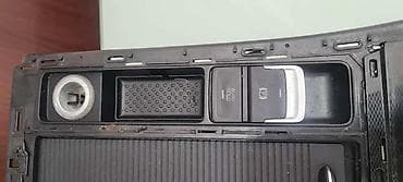 tim auto becej: KONZOLA ZA VOLKSWAGEN GOLF 6 OD 2012. DO 2020. GOD. - 5G1863245F | — 2