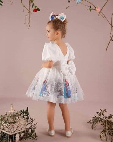 vreca za spavanje: Elza Frozen haljinica u kompletu sa mašnom, 5800din, veličine 6-7, 7-8 — 1