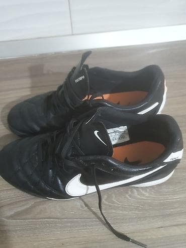 farmerke na tregere muske: Nike original.Cista koza.Stanje super.ima jednu malu oderotinu — 6