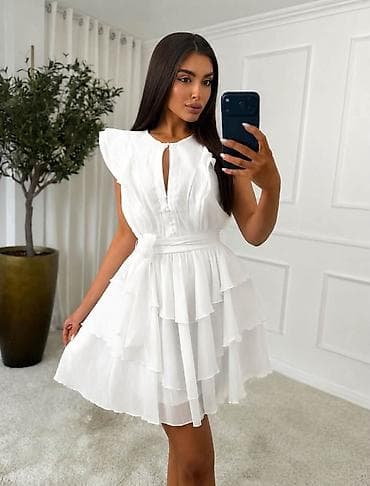 prirodne perike cena: 06. Najlepše haljinice
Veličine : S/M i M/L
Cena : 3.800 dinara H — 4