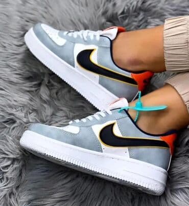 mercurial patike: Nike air force patike

Novo
Brojevi 36 do 40

fb Moja Kupovina 1 — 6