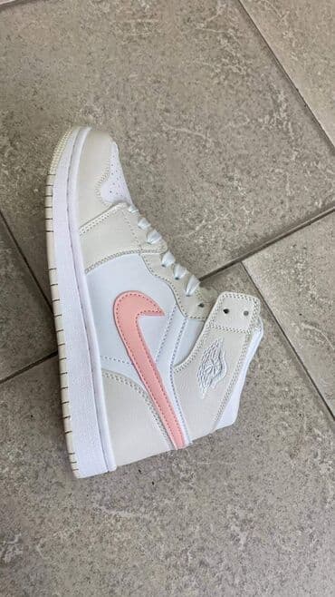 brojevi obuce americki i evropski: Brojevi na slikama 3200 L — 5