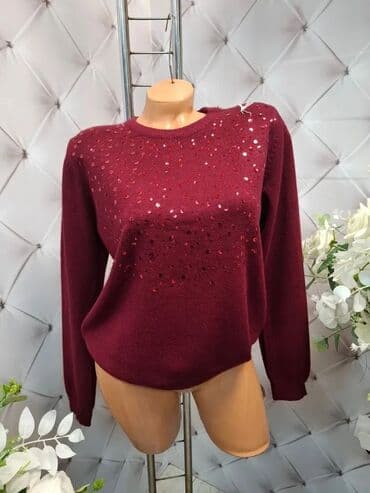 Donji delovi trenerke: I. 12. Dzemperi 2599 — 5