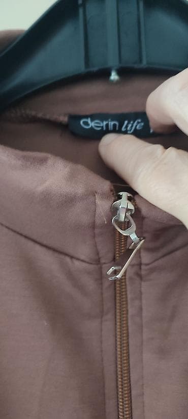 Gornji i donji deo: Trenerka – komplet jakna i pantalone, brend Derin Life - Boja: topla — 2