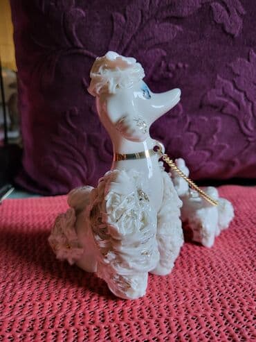 male ikebane za stolove cena: Porcelanske figure,rucni rad. sve na njima je porcelan. tkz. spageti — 6
