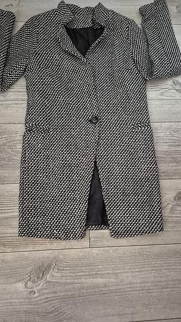 jakna duks muška: Ženski kaput/blejzer srednje dužine u crno-beloj ševron (riblja kost) — 3