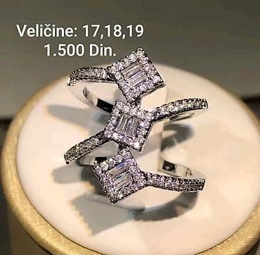 Elegantni posrebreni prsten sa kristalima i žigom S925. – elegantan