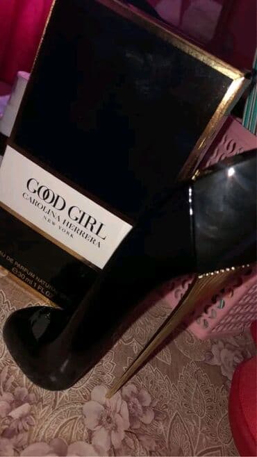 Personal Items: Women's perfume, Original — 1