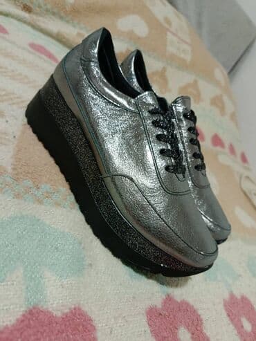 Women's Sneakers and athletic shoes: 39, bоја - Siva — 4