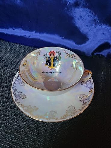 Solja kolekcionarska Bavaria porcelan,vintaz sa sedef glazurom. Solja
