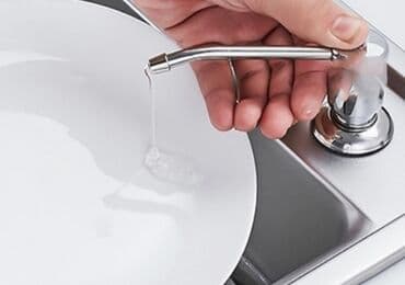 hrastove daske cena: Dozator za sudoper siv na stolu sam slikala kako izgleda cena je 1500 — 5