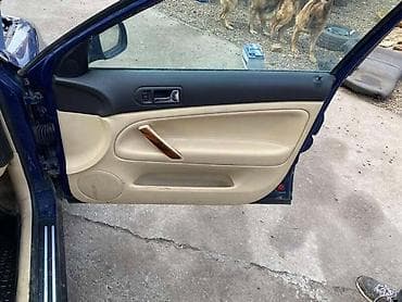 auto sa 6 sedista: TAPACIRI ZA VOLKSWAGEN PASSAT B5.5 OD 2001. DO 2004. GOD. | Polovni — 1