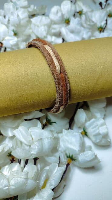 fitnes narukvica: Višeslojna narukvica, Handmade, Materijal: Koža — 1