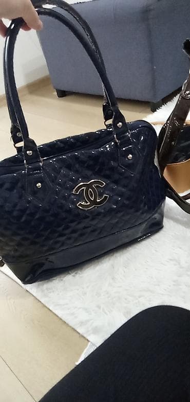 nike force 1: Elegantna ručna torba, lak koža u tamnoplavoj boji sa prošivenim — 1