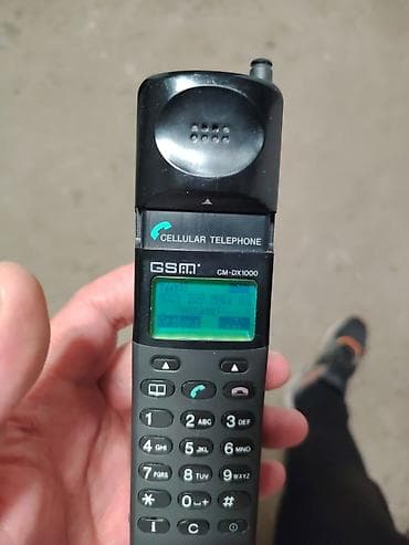 igre beograd: Sony GSM CM-DX1000 mobilni telefon (retro), ima kutiju, punjač, fu — 5