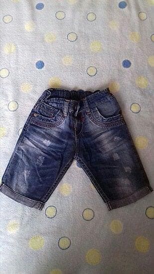Bermudice kao nove,par puta obucene. Velicina 5