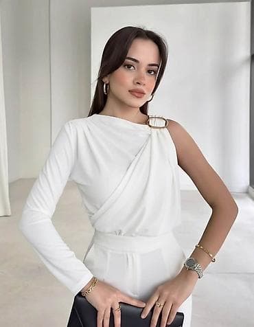 plave baletanke: 08. Bluza 2.400 dinara H — 3