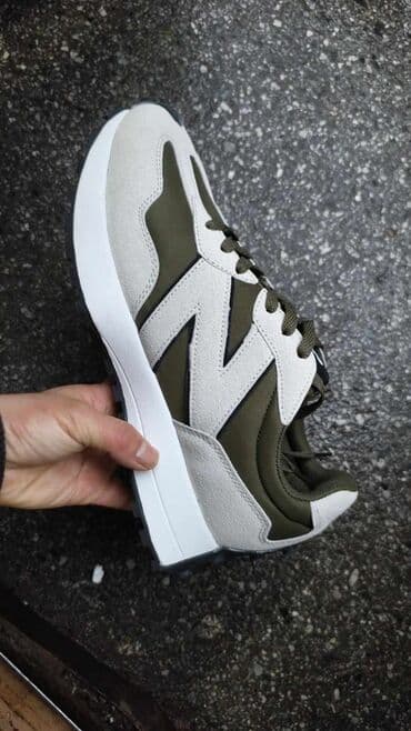 una obuca beograd: Trainers, New Balance, size - 46 — 1