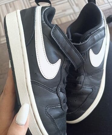 Patike: Nike, Veličina - 35