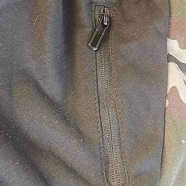 nova majca hitno: Trenerka bоја - Crna — 5