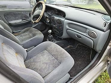 sedista za pezo 206 3 vrata: SEDISTE TAPACIR ZA RENAULT MEGANE ZA 1997. GOD — 2