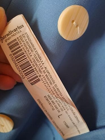 balenciaga patike triple s: Plavi mantil, kratko nosen,u perfektnom stanju. Bez tragova nosenja — 3