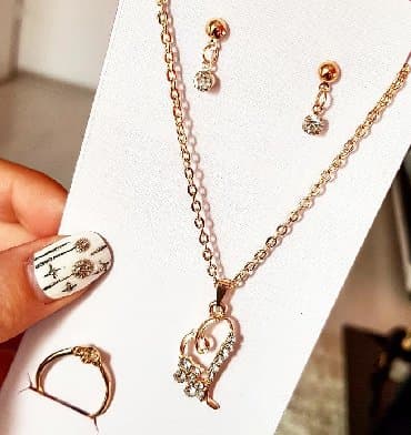 apple beograd: Set: Earrings, Necklace — 1