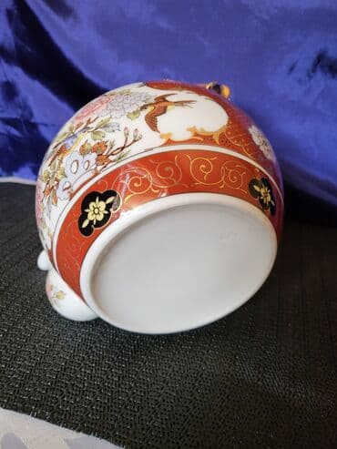 Čajnici: Porcelanski nov japanski bokal,rucno oslikan pa glaziran 70te. Nov — 12