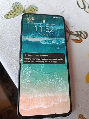 veliki tableti: Huawei nova 10 SE – pametni telefon Karakteristike: - Ekran: veliki — 2