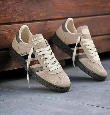 asics patike planeta: Adidas Spezial A klasa
Cena: 4300
Din
Brojevi: 36-40
PS✨ — 8