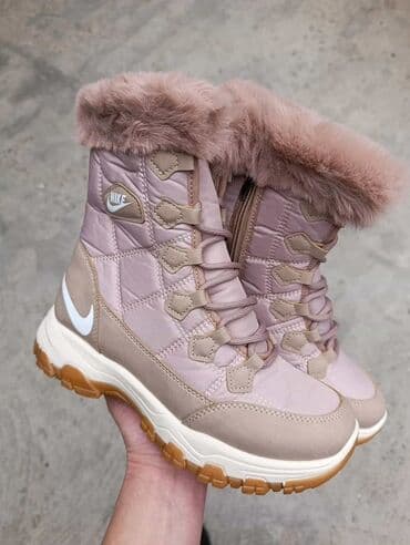 guma za ugg cizme: Čizme, Nike — 1