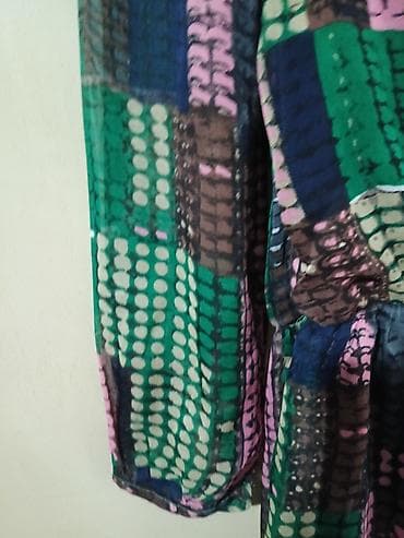 kosulja na jedno rame: Tunika, kupljena u Austriji. Vel. M/L, poliester. Dva puta obučena. Sa — 6