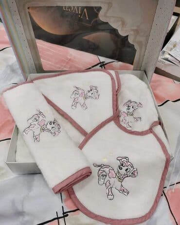 lc waikiki bebe decaci: Bebi set 100% pamuk Bade mantil velicina 1 Peskir za kupanje Peskir za — 2