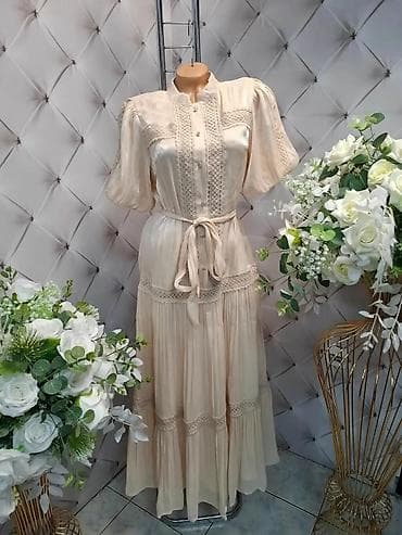 tigraste cipele: Boho maxi haljina sa kratkim puff rukavima i dugmadima niz prednji — 3