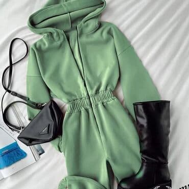 Overalls: Kombinezon 3000 din
uni — 1