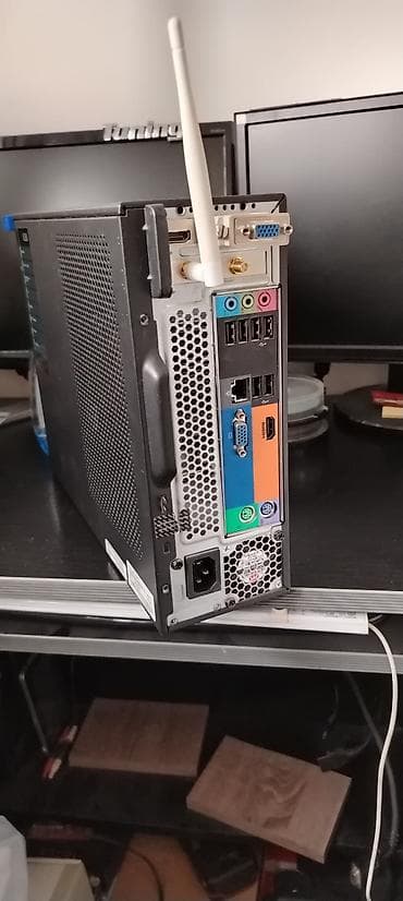 polovni mini pc: ACER .     Monitor LG Flatron W2242S  od 22 inc.    Ispravno sve — 3