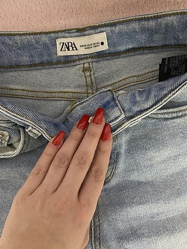 sorc za trudnice: Zara ženske farmerke – svetlo plave, skinny kroj. - Model: skinny/uz — 3