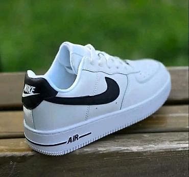 nike air force crne: Nike Force 🧡
Brojevi 36 do 41 — 4