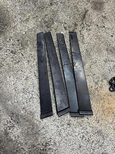 PLASTIKE VRATA FORD FUSION | Cena je po komadu sve 4 3000 na lalafo.rs PLASTIKE VRATA FORD FUSION | Cena je po komadu sve 4 3000