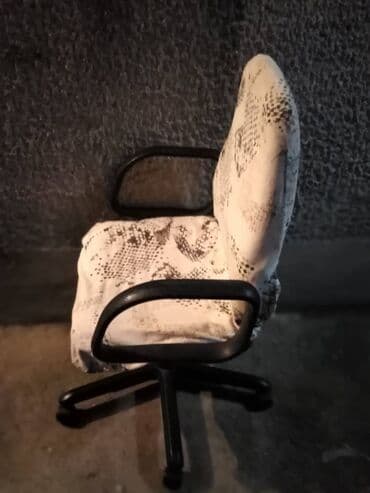 set trpezarijskih stolica: Kancelarijska stolica velika sa rukohvatima,ispravno podizanje,podesiv — 6