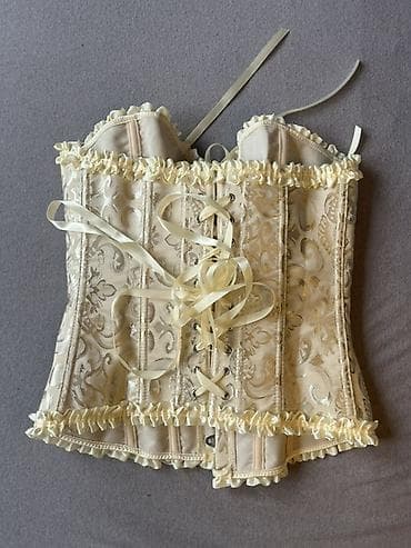 Kancelarijski nameštaj: 1) Prsluk sa zmijskim printom - Materijal: eko-koža/imitacija zmijske — 4