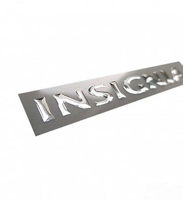 Opel insignia - stiker - 1532 📌 opis: samolepljivi stiker izradjen od