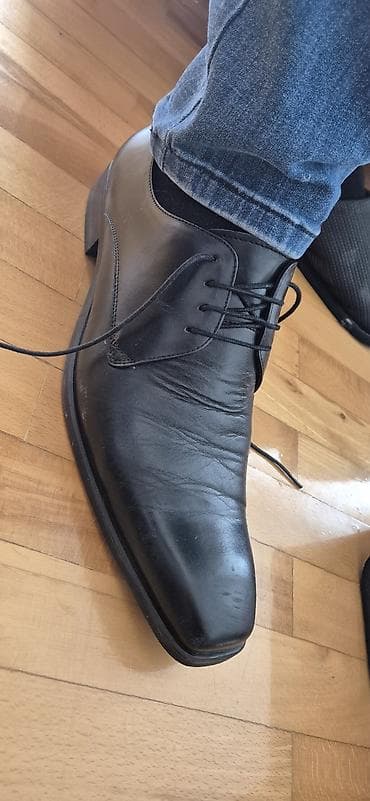 cipele bez pertli: Muške kožne cipele na pertlanje – crne, jednom nošene. - Materijal — 3