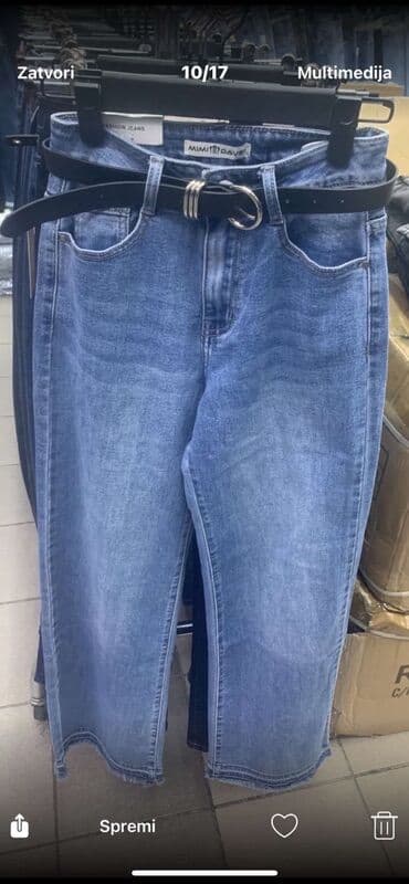 Ženske farmerke – više modela - Dizajn: klasični denim u nekoliko