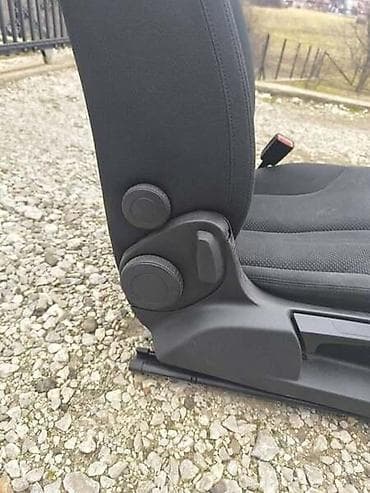 enterijer za kombije: DESNO SEDISTE SA OBARANJEM ZA VOLKSWAGEN PASSAT B6 | Suvozacevo crno — 3