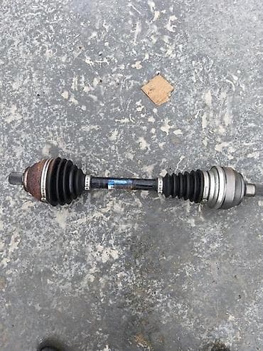 multimedija za kola: POLUOSOVINA ZA AUDI A3, Q3, RS Q3 . OD 2013. DO 2020. GOD. - 5Q0 407 — 1