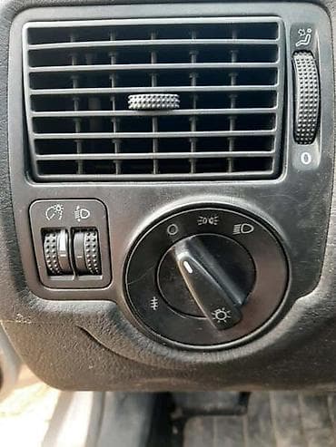 PREKIDAC SVETLA ZA VOLKSWAGEN GOLF 4 | Prekidac svetla za Golfa 4 na lalafo.rs PREKIDAC SVETLA ZA VOLKSWAGEN GOLF 4 | Prekidac svetla za Golfa 4