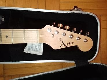 akustične gitare novi sad: Električna gitara Aster, mini pojacalo Yamaha VA-5, kofer i kabl, sve — 3