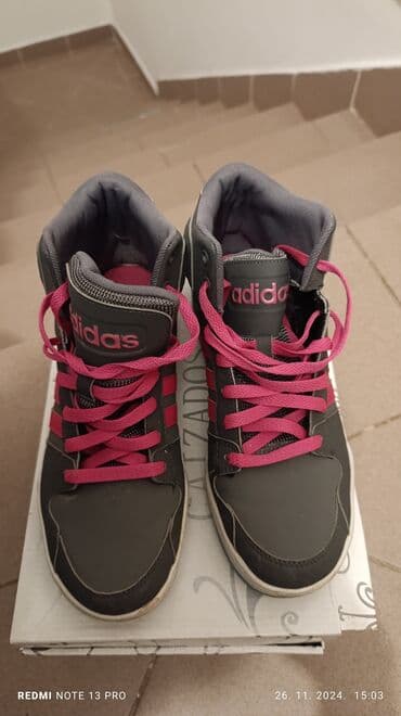 obuća niš podzemni prolaz: Adidas, 40, bоја - Šareno — 1